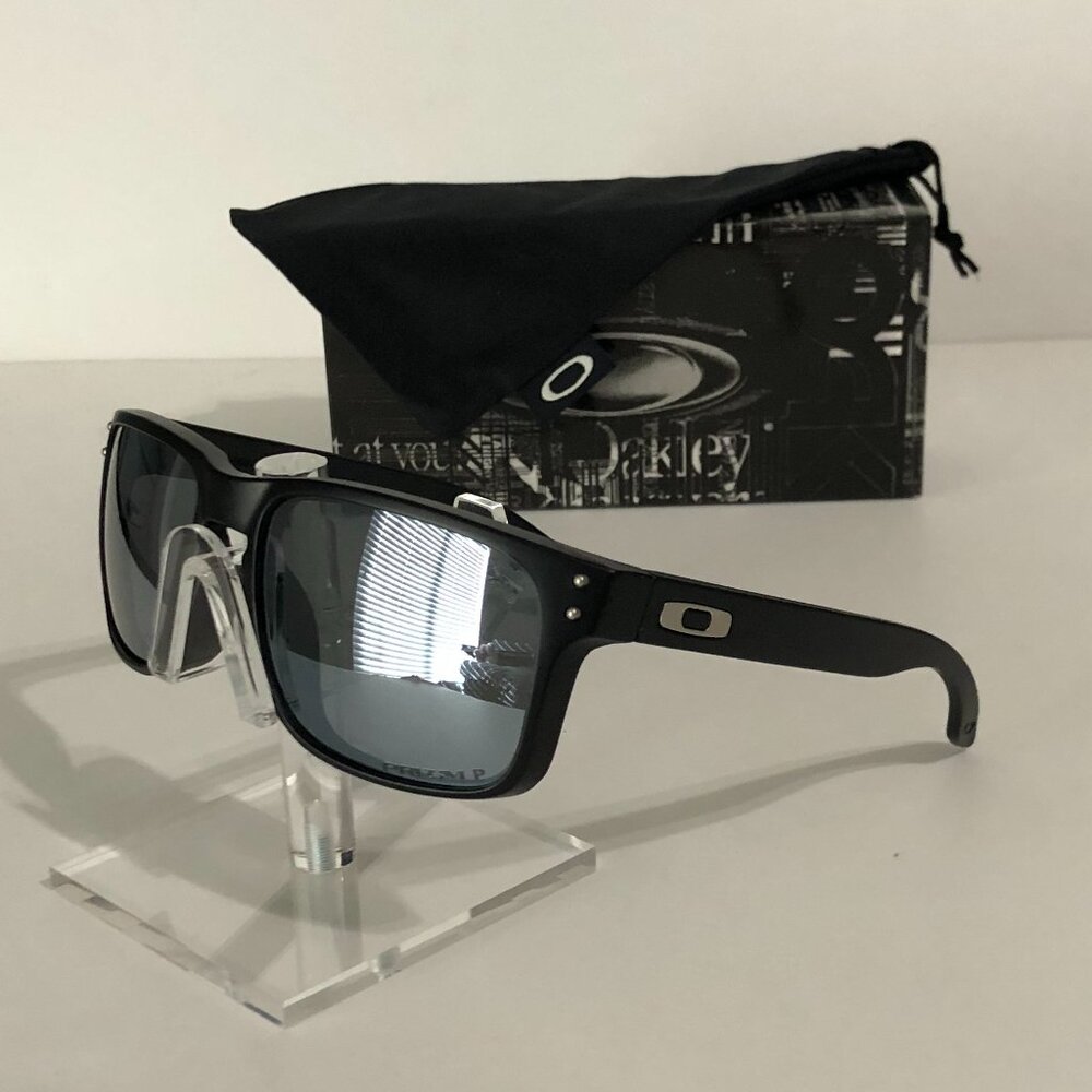 Silver Prizm Polarized OAKLEY HOLBROOK Black Matte Frame 9102